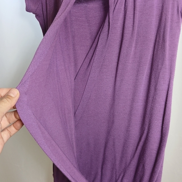 (#330) Woman's Love Me Kiss Me Purple Wrap Over Front Top Size Small - Picture 3 of 16